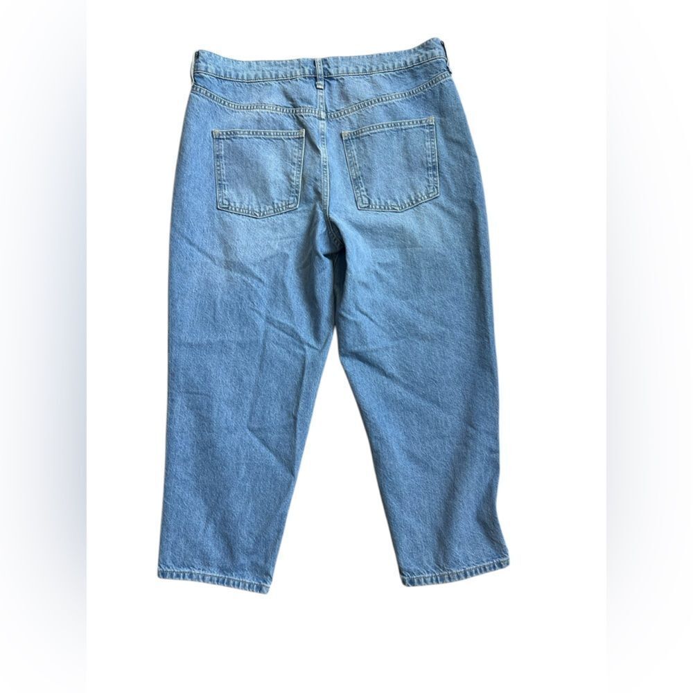 Boden Mid Rise Taper Jean size 30 light wash - Picture 3 of 9
